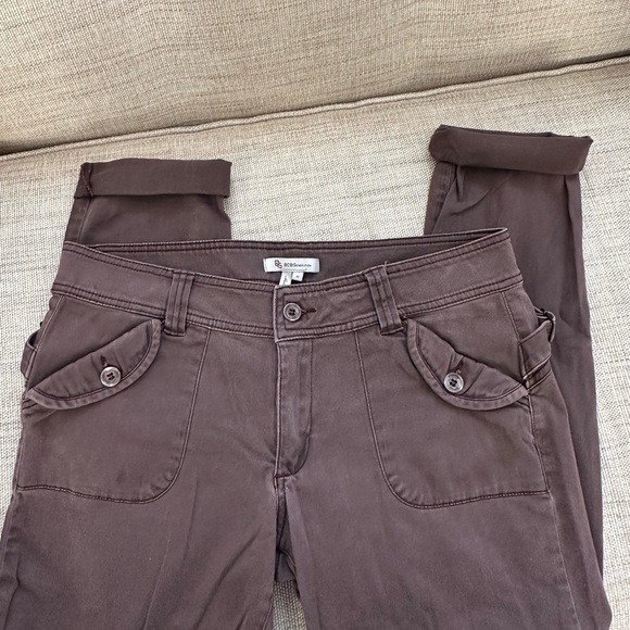 BCBGeneration Pocket Flap w/ Button RearPocket Design Stretchy Brown Jeans Faded - Picture 1 of 14